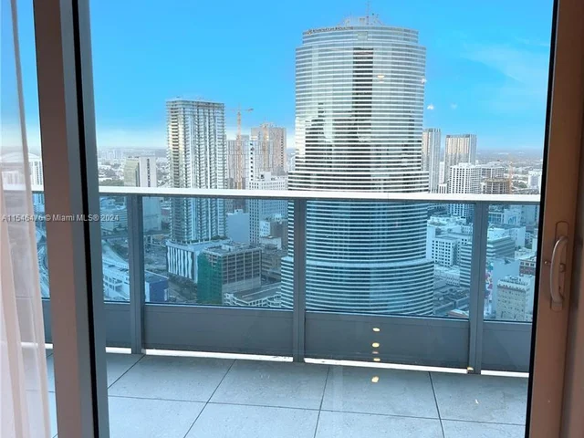 200 Biscayne Boulevard Way # 4314, Miami FL 33131