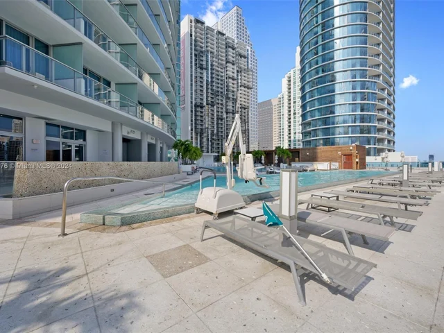 200 Biscayne Boulevard Way # 4314, Miami FL 33131