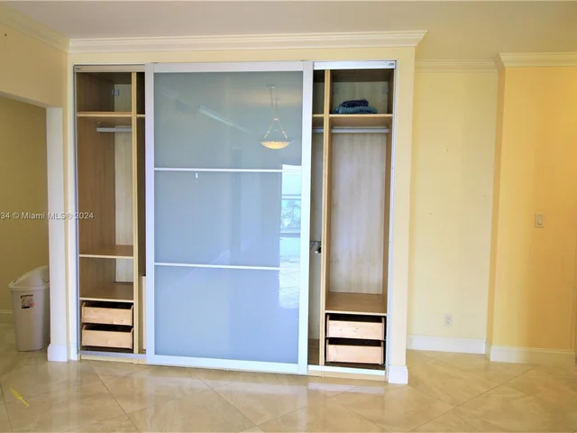 3001 S Ocean Dr # 821, Hollywood FL 33019