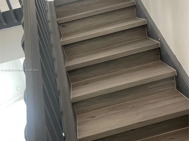 8761 SW 14th St, Pembroke Pines FL 33025