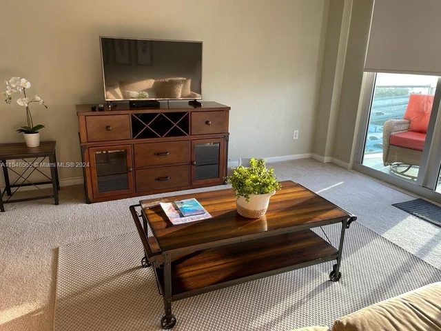 19370 Collins Ave # 1414, Sunny Isles Beach FL 33160