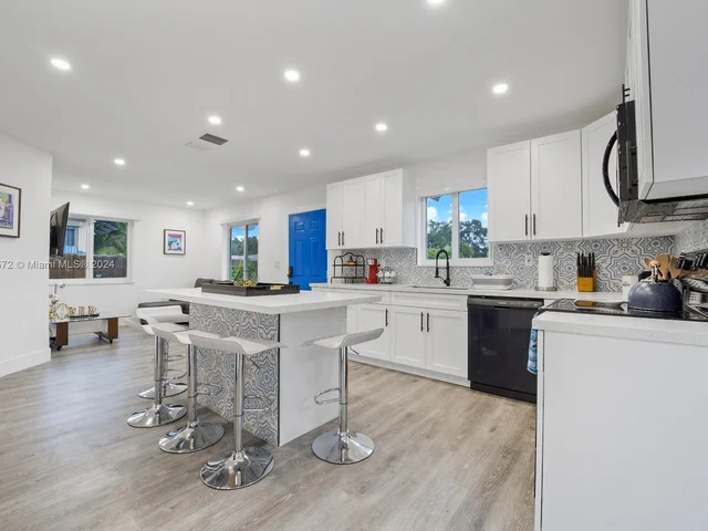 6246 N Miami Ave, Miami FL 33150