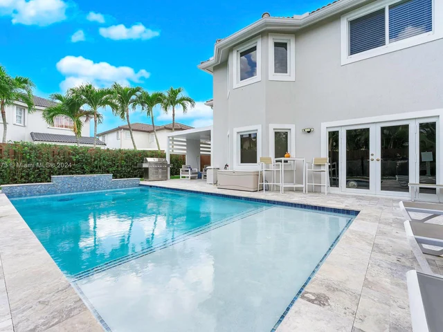 10103 SW 166th Ct, Miami FL 33196