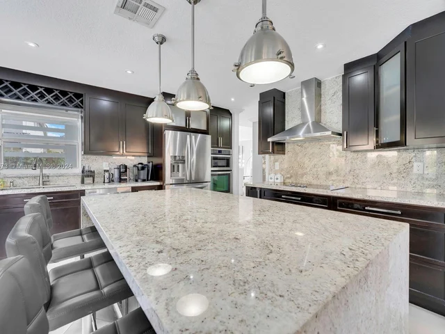 10103 SW 166th Ct, Miami FL 33196