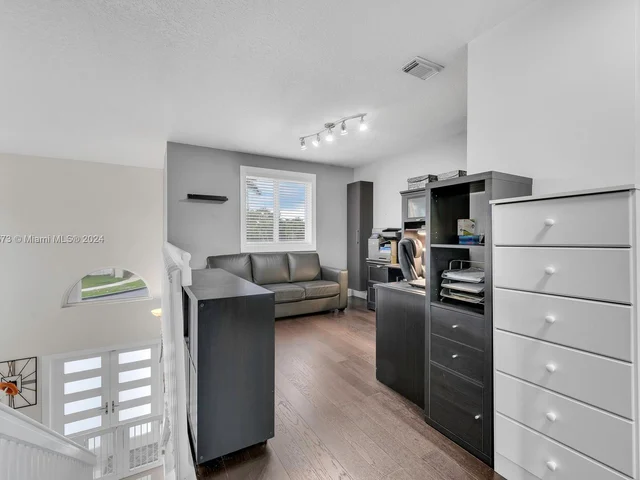 10103 SW 166th Ct, Miami FL 33196