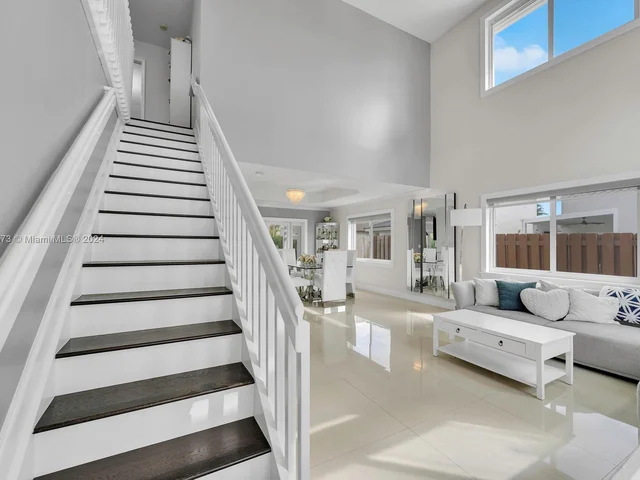 10103 SW 166th Ct, Miami FL 33196