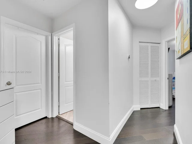 10103 SW 166th Ct, Miami FL 33196