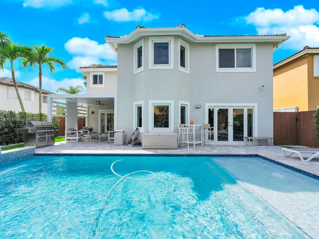 10103 SW 166th Ct, Miami FL 33196