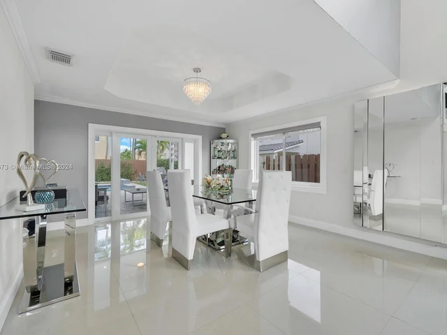 10103 SW 166th Ct, Miami FL 33196