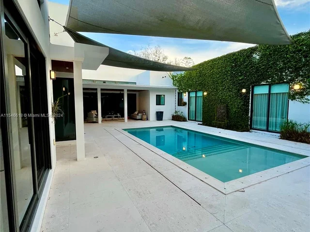 17120 SW 89th Ct, Palmetto Bay FL 33157