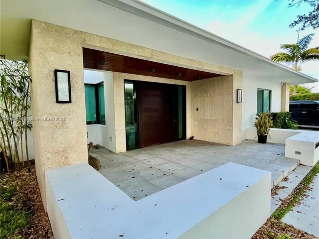 17120 SW 89th Ct, Palmetto Bay FL 33157