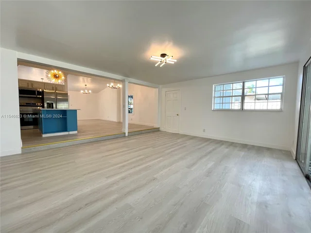 2412 Andros Ln, Fort Lauderdale FL 33312