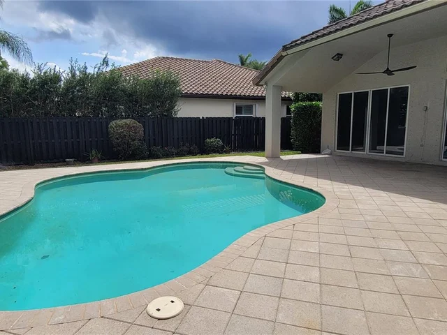 148 NW 108th WAY, Plantation FL 33324