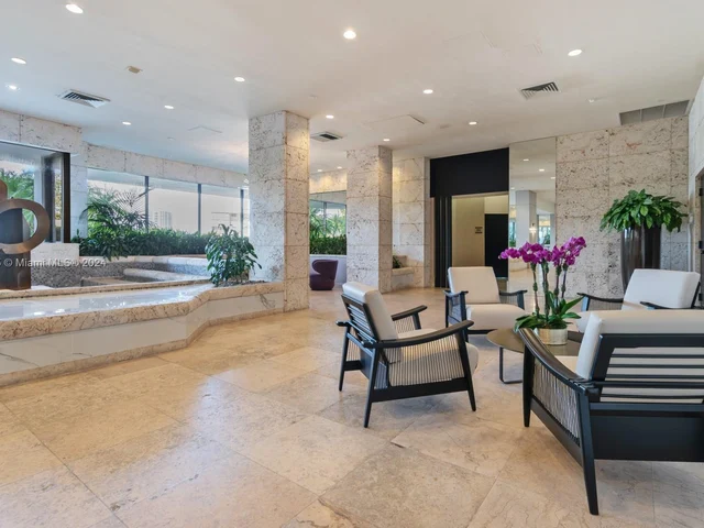 1000 W Island Blvd # 311, Aventura FL 33160