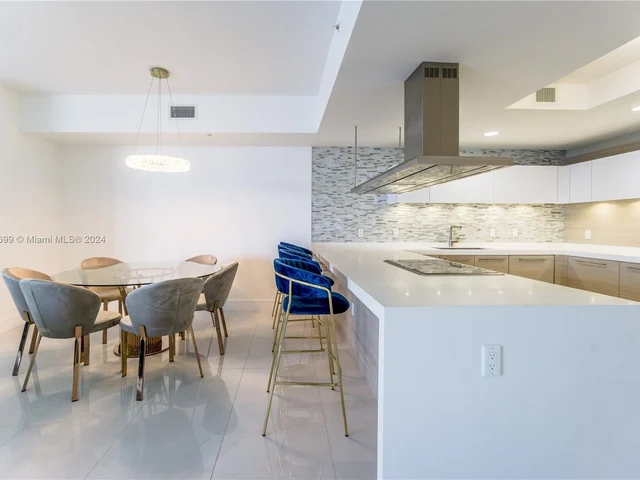 17301 Biscayne Blvd # 207, North Miami Beach FL 33160