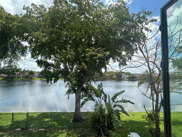 224 NW 106th Ter # 0, Pembroke Pines FL 33026