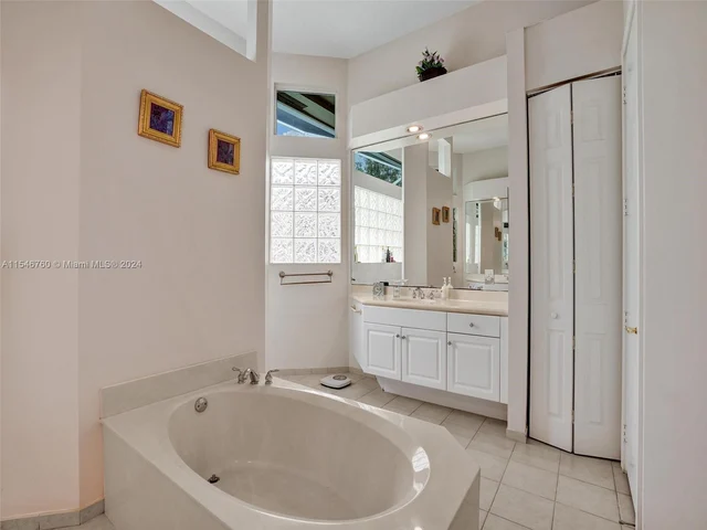 4985 NW 120th Ave, Coral Springs FL 33076