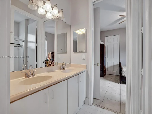 4985 NW 120th Ave, Coral Springs FL 33076