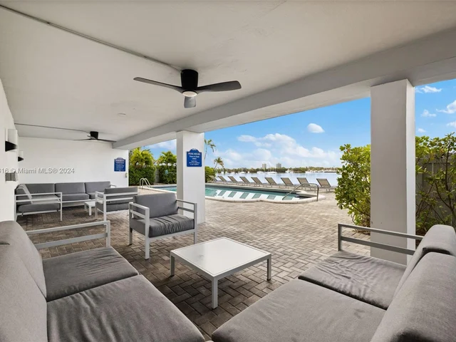 7928 West Dr # 405, North Bay Village FL 33141