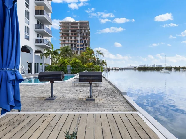 7928 West Dr # 405, North Bay Village FL 33141