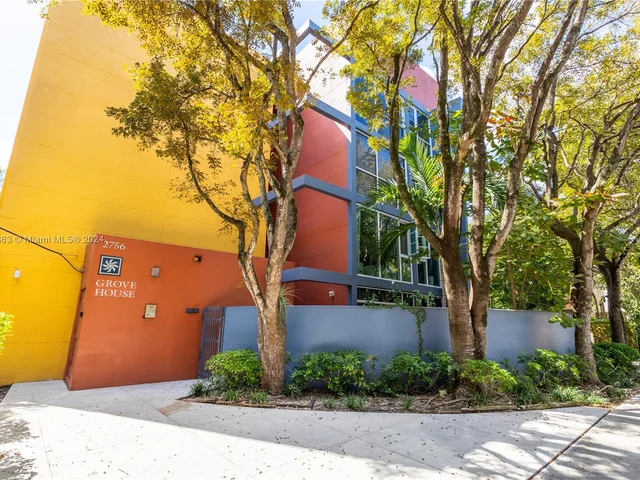 2756 Day Ave # 401, Miami FL 33133