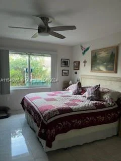 19304 NW 54th Ct, Miami Gardens FL 33055