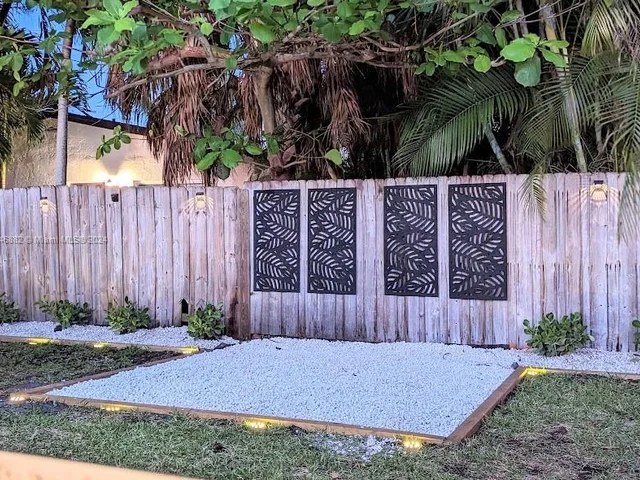 1812 NE 11th Ave # 3, Fort Lauderdale FL 33305