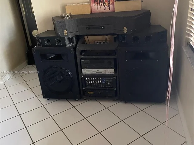 11937 SW 272nd Ter, Homestead FL 33032