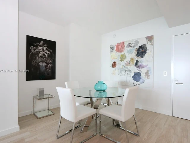 460 NE 28th St # 2305, Miami FL 33137