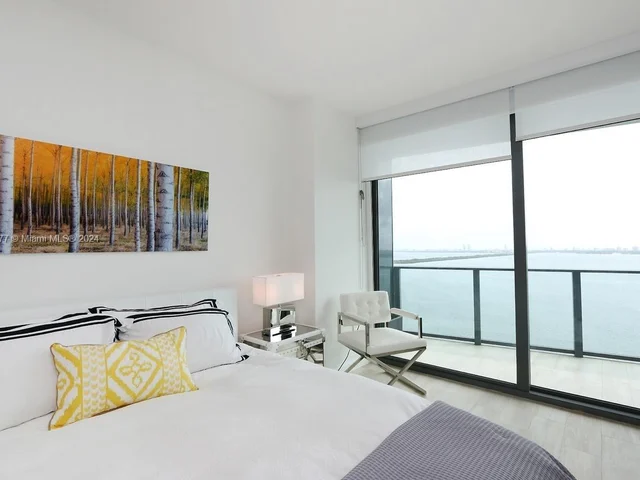 460 NE 28th St # 2305, Miami FL 33137