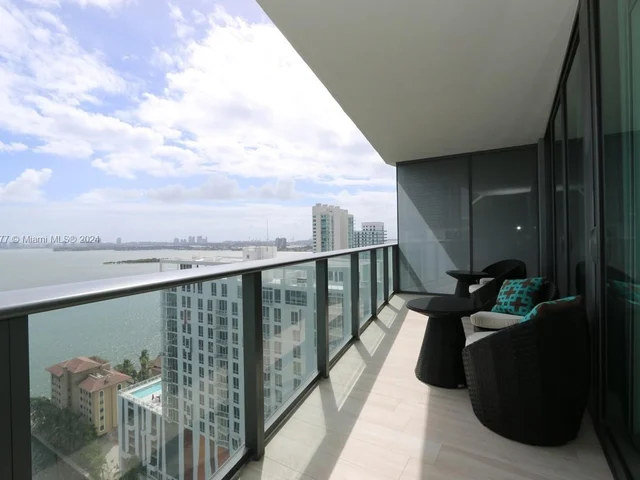 460 NE 28th St # 2305, Miami FL 33137