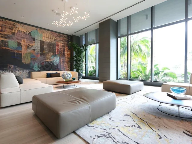 460 NE 28th St # 2305, Miami FL 33137