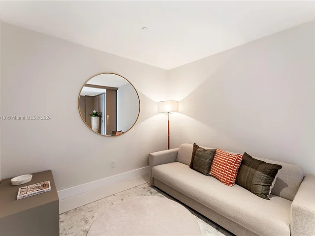 18975 Collins Ave # 1403, Sunny Isles Beach FL 33160