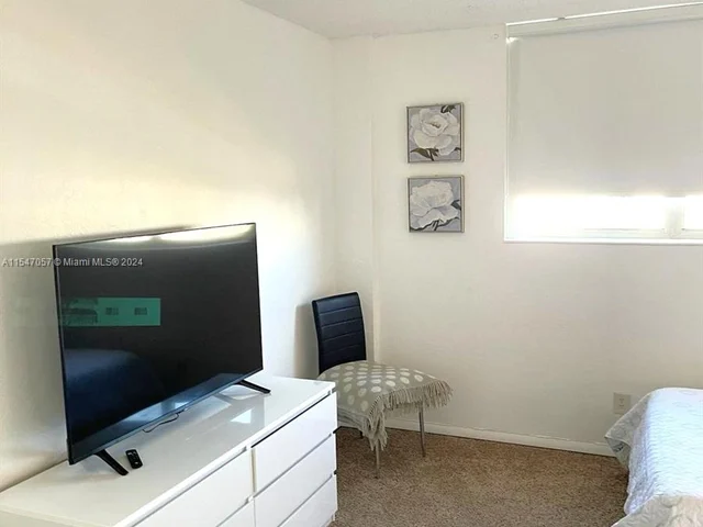 19370 Collins Ave # 1108, Sunny Isles Beach FL 33160