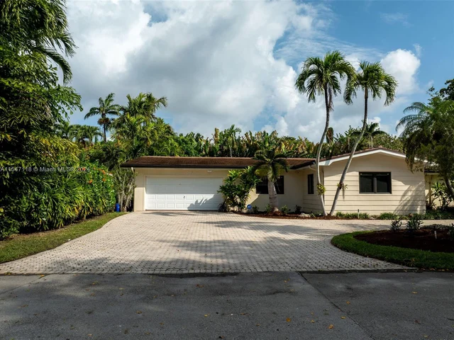 145 S Prospect Dr, Coral Gables FL 33133