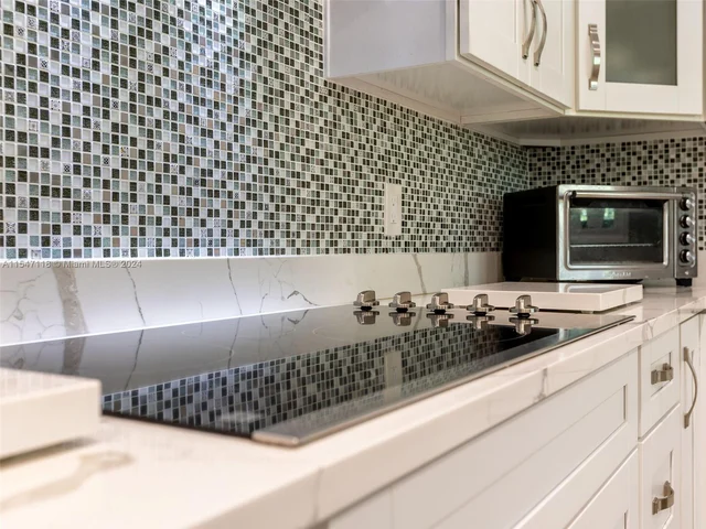 145 S Prospect Dr, Coral Gables FL 33133