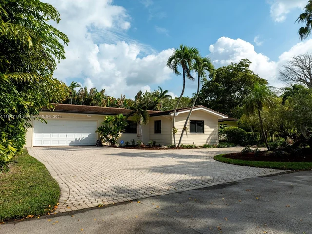 145 S Prospect Dr, Coral Gables FL 33133