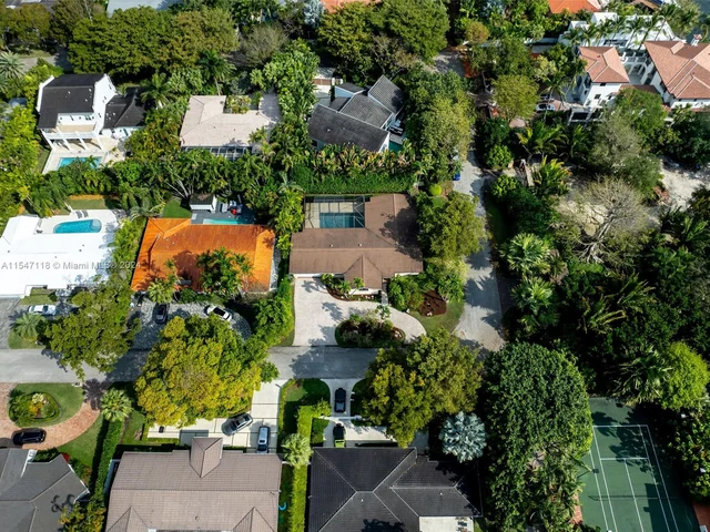 145 S Prospect Dr, Coral Gables FL 33133