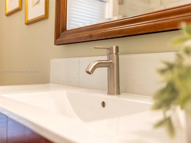 145 S Prospect Dr, Coral Gables FL 33133