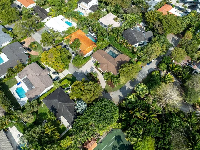 145 S Prospect Dr, Coral Gables FL 33133