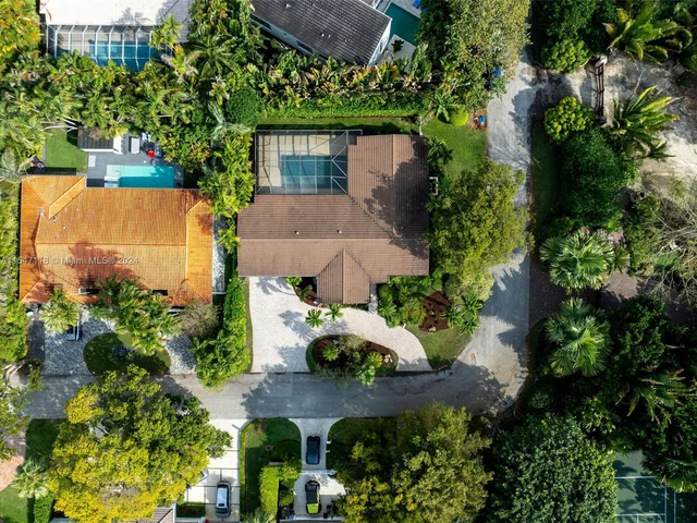 145 S Prospect Dr, Coral Gables FL 33133