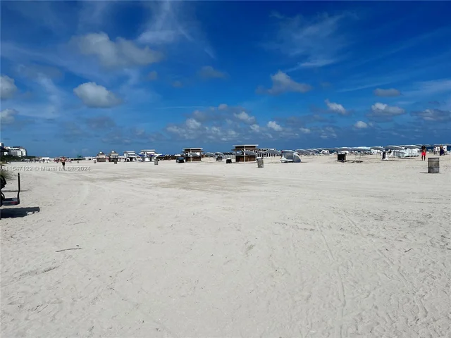 1590 Michigan Ave # 4, Miami Beach FL 33139