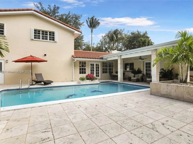 15224 SW 80th Ave, Palmetto Bay FL 33157