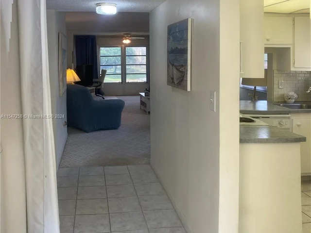 5841 NW 61st Ave # 212, Tamarac FL 33319