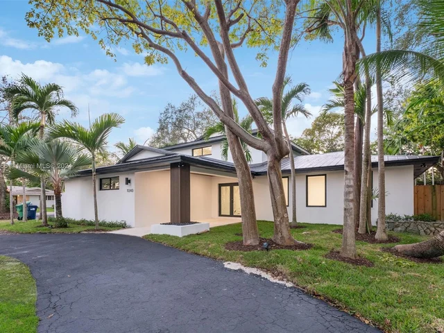 11340 SW 74th Ct, Pinecrest FL 33156