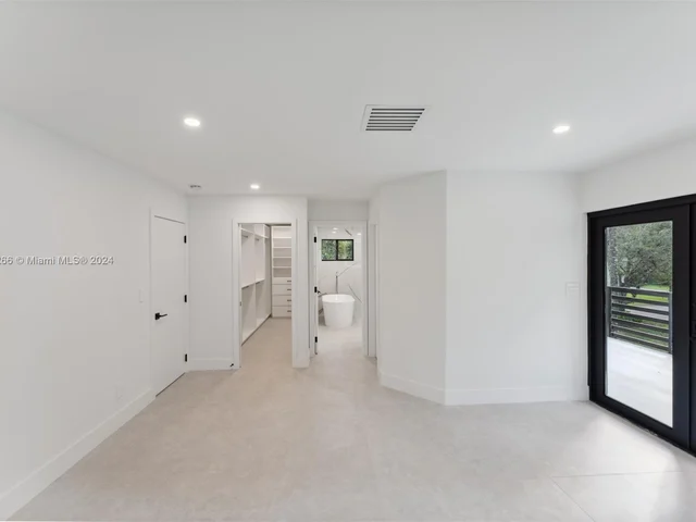 11340 SW 74th Ct, Pinecrest FL 33156