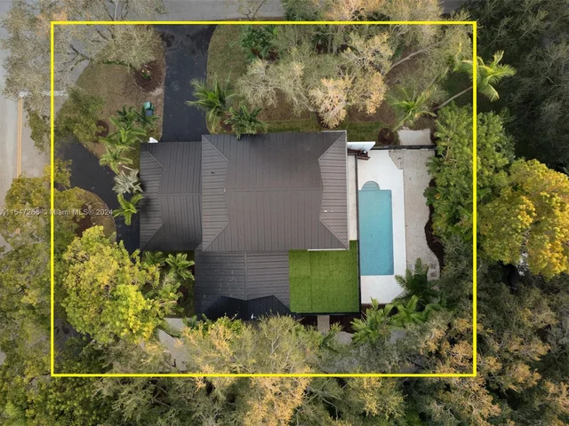 11340 SW 74th Ct, Pinecrest FL 33156