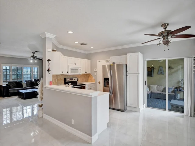 6002 Harbor Isle Way # 513, Tamarac FL 33321