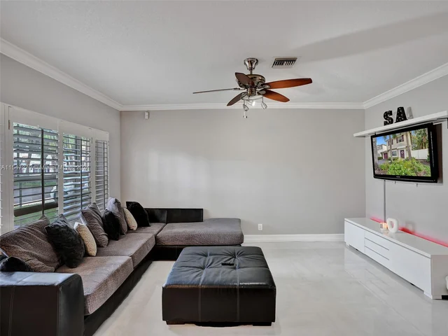 6002 Harbor Isle Way # 513, Tamarac FL 33321