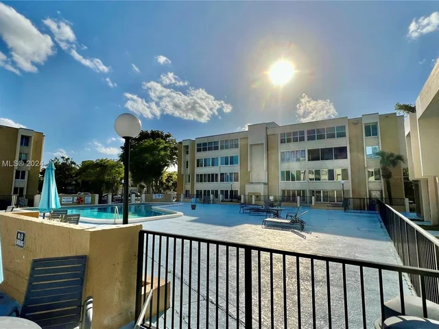 6901 SW 147th Ave # 2E, Miami FL 33193
